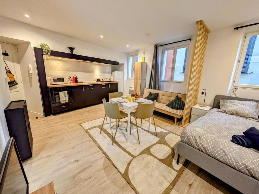 Le Studio Cosy, Centre Historique, Wifi, Neuf Grasse Luaran gambar